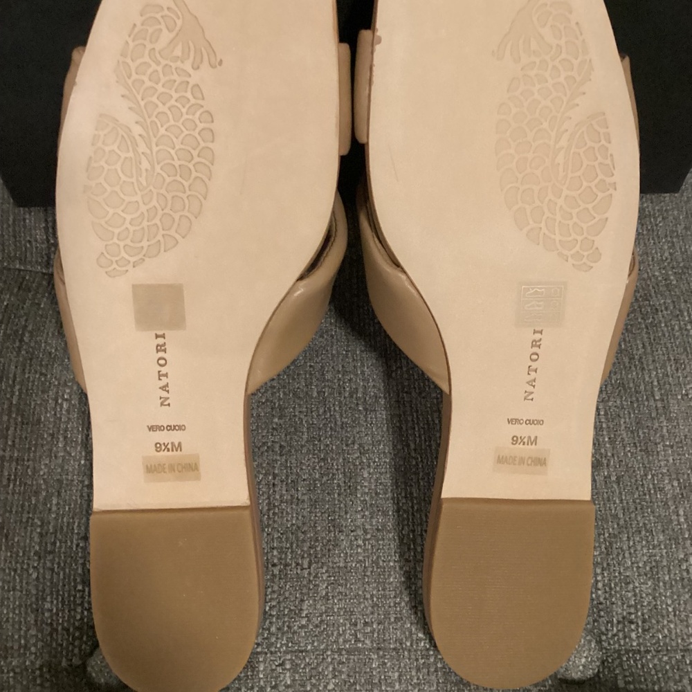 Natori Vitta Slide Sandal (Women) 9.5M - Picture 4 of 11